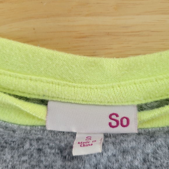 SO women's top - Picture 4 of 4